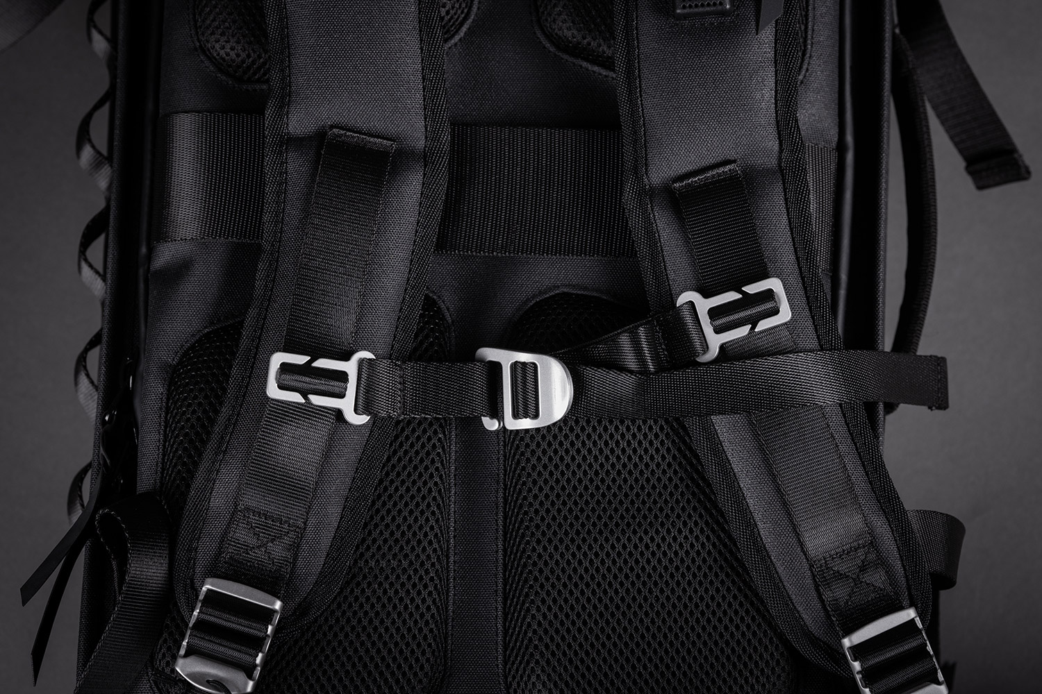 Close-up view of the adjustable chest strap of the Helix Stadium Backpack