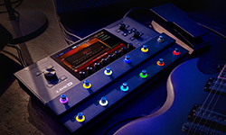 Close-up back of Helix Stadium XL Floor inputs and outpouts thumbnail